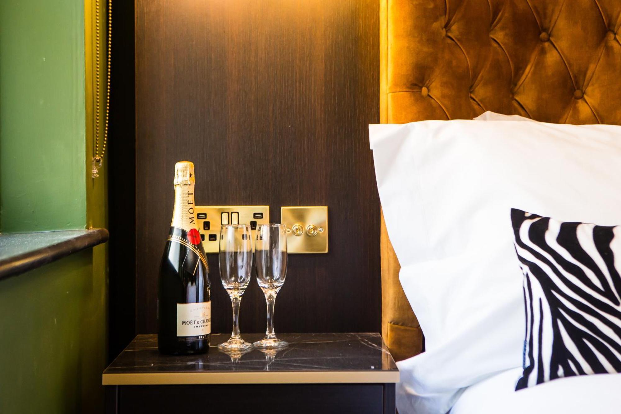 Maison Parfaite Ls1 - Luxury City Centre Apartments Leeds  Ruang foto
